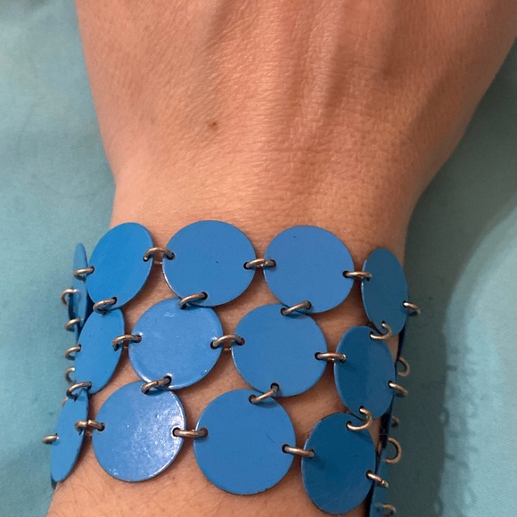 Vintage Blue Disc Bracelet - Picture 8 of 9